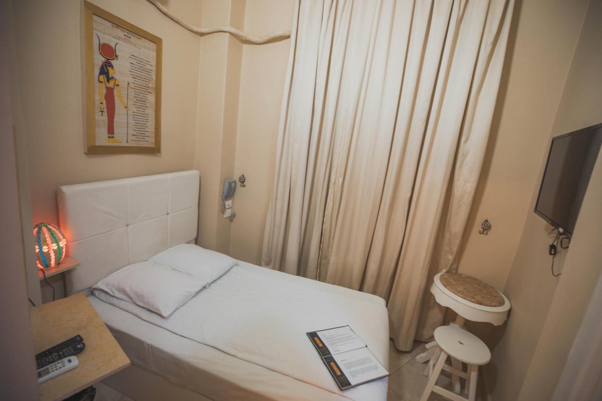 Tahrir Plaza Suites - Museum View Cairo Phòng bức ảnh